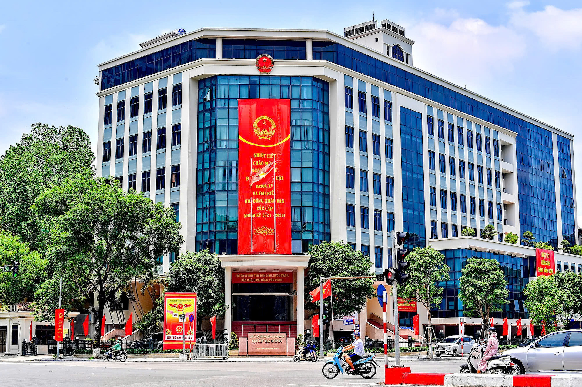 Thường trực Thành ủy Hà Nội chỉ đạo chấn chỉnh thái độ phục vụ công dân